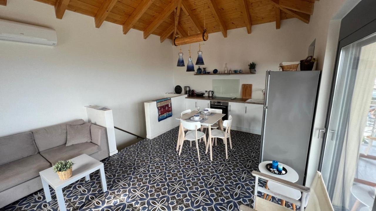 Luxurious Villa At A Unique Spot Agios Nikolaos  Exterior photo